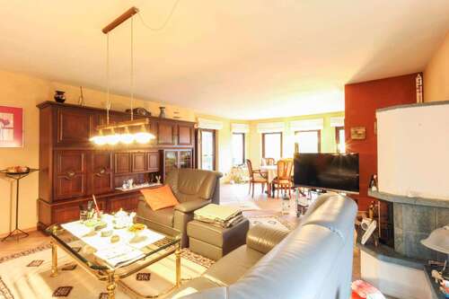 Foto - Wohnung zum Kaufen in Bad Salzdetfurth 199.000,00 € 157.19 m²