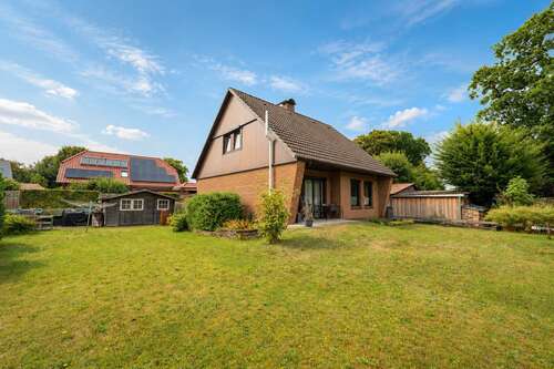 Foto - Haus zum Kaufen in Cadenberge 218.000,00 € 100 m²