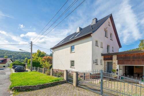 Foto - Haus zum Kaufen in Zella-Mehlis 429.000,00 € 245 m²