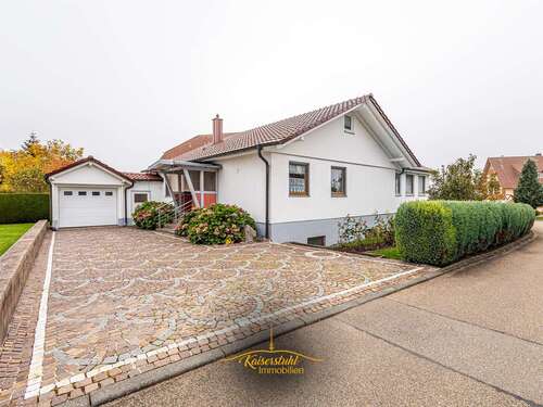 Foto - Haus zum Kaufen in Königsfeld im Schwarzwald 414.000,00 € 187.45 m²