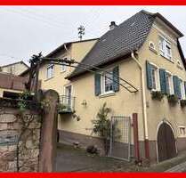 Haus zum Kaufen in Burrweiler 319.000,00 € 181 m²