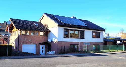 Foto - Haus zum Kaufen in Hüttenberg 469.000,00 € 213 m²