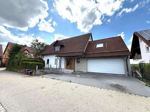Foto - Haus zum Kaufen in Lauterhofen 299.000,00 € 174 m²