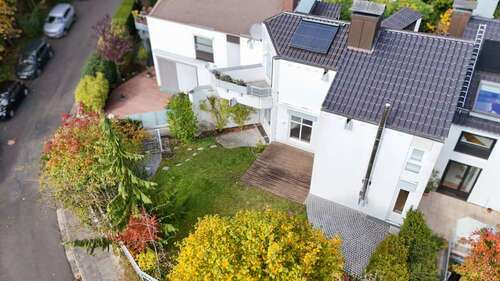 Foto - Haus zum Kaufen in Schlangenbad Georgenborn 690.000,00 € 157.96 m²