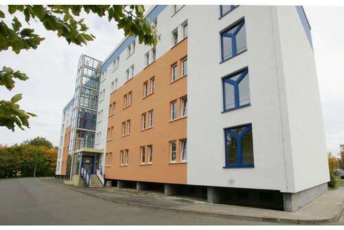 Foto - Wohnung zum Mieten in Plauen 229,43 € 29.68 m²