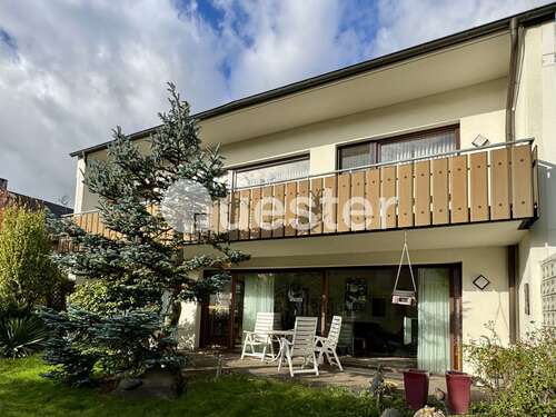 Foto - Haus zum Kaufen in Duisburg 575.000,00 € 222 m²