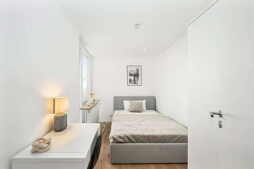 Foto - Wohnung zum Mieten in München 720,00 € 9 m²