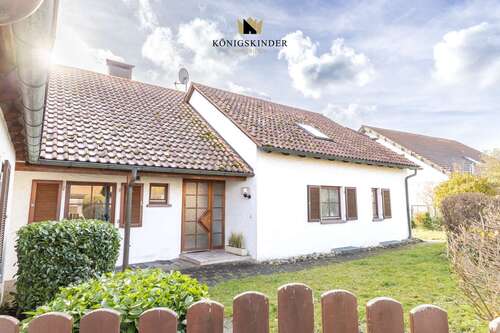 Foto - Haus zum Kaufen in Althengstett Neuhengstett 850.000,00 € 210 m²