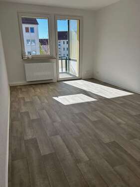 Foto - Wohnung zum Mieten in Lichtenstein 321,61 € 57.83 m²