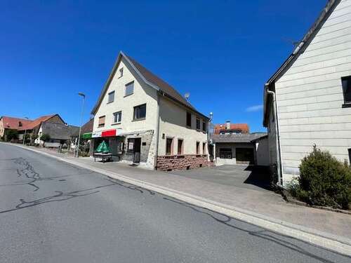 Foto - Haus zum Kaufen in Auerbachelztal 415.000,00 € 241 m²