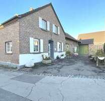 Haus zum Kaufen in Düsseldorf 660.000,00 € 123 m²