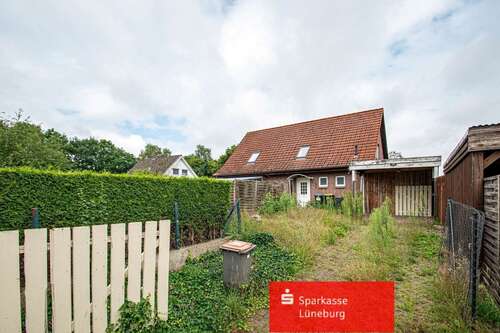 Foto - Haus zum Kaufen in Bienenbüttel 365.000,00 € 140.9 m²