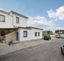 Haus zum Kaufen in Solingen 869.000,00 € 450 m²