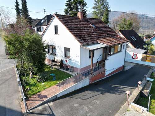 Foto - Haus zum Kaufen in Gemünden 205.000,00 € 100 m²