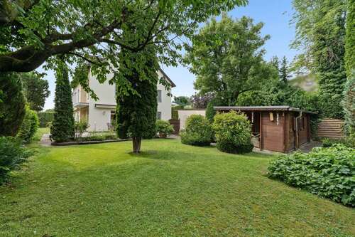 Foto - Haus zum Kaufen in München 2.450.000,00 € 249 m²