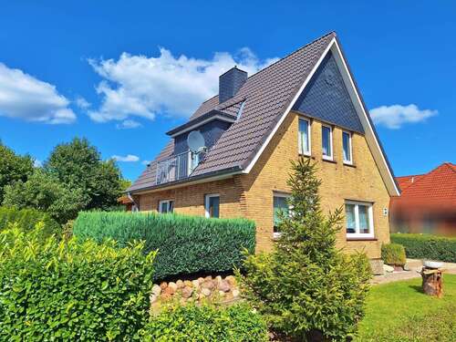 Foto - Haus zum Kaufen in Heide 220.000,00 € 80 m²