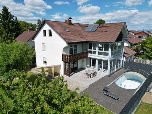 Foto - Haus zum Kaufen in Feldkirchen 540.000,00 € 332 m²