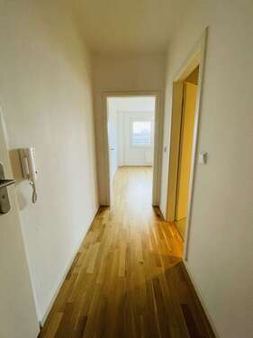 Foto - Wohnung zum Mieten in Berlin 1.190,16 € 70.12 m²