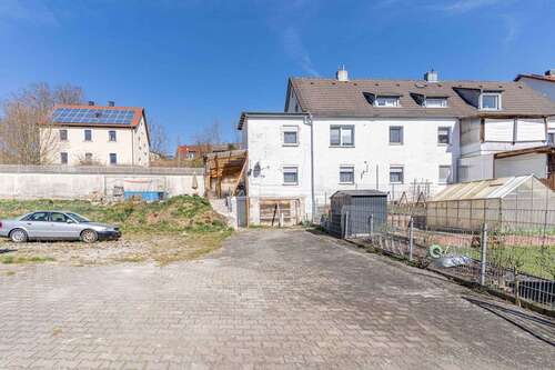 Foto - Haus zum Kaufen in Sulzbach-Rosenberg 199.000,00 € 157.08 m²