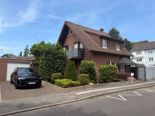 Foto - Haus zum Kaufen in Krefeld 598.000,00 € 211 m²