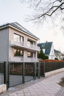 Foto - Haus zum Kaufen in Berlin 8.185.000,00 € 754.2 m²