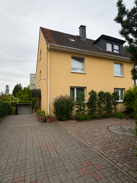 Foto - Haus zum Kaufen in Frankfurt am Main 1.395.000,00 € 220 m²