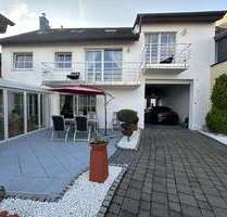 Haus zum Kaufen in Düren 680.000,00 € 203 m²
