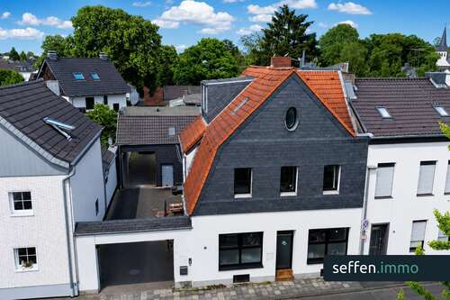 Foto - Haus zum Kaufen in Köln 1.329.000,00 € 313 m²