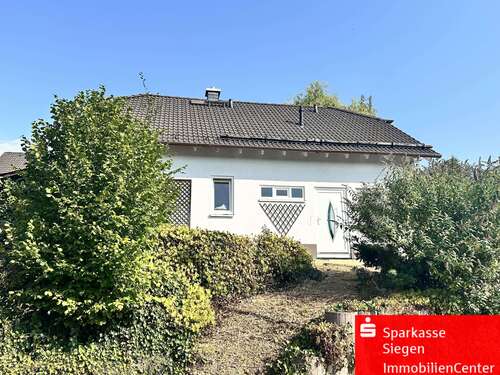 Foto - Haus zum Kaufen in Hilchenbach 299.000,00 € 125 m²