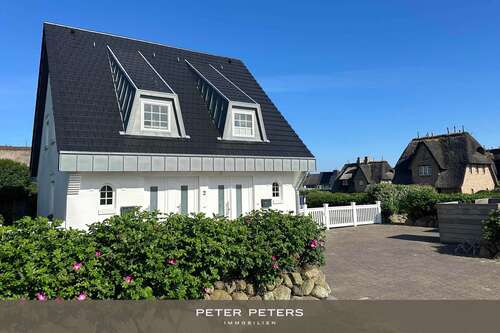 Foto - Haus zum Kaufen in Wenningstedt Braderup 1.650.000,00 € 106 m²