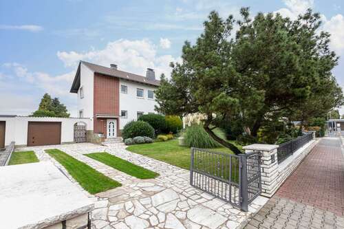 Foto - Haus zum Kaufen in Bruchköbel 790.000,00 € 172.9 m²