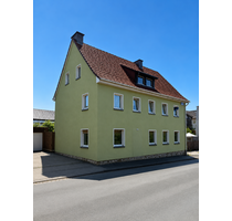 Haus zum Kaufen in Hennef-Uckerath 195.000,00 € 225 m²