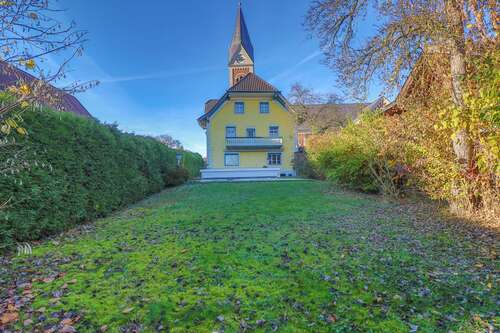 Foto - Haus zum Kaufen in Fridolfing 595.000,00 € 236 m²