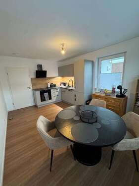 Foto - Wohnung zum Mieten in Geestland 850,00 € 80 m²