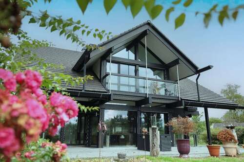 Foto - Haus zum Kaufen in Solingen 1.450.000,00 € 275.51 m²