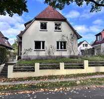 Haus zum Kaufen in Bad Schwartau 330.000,00 € 200 m²