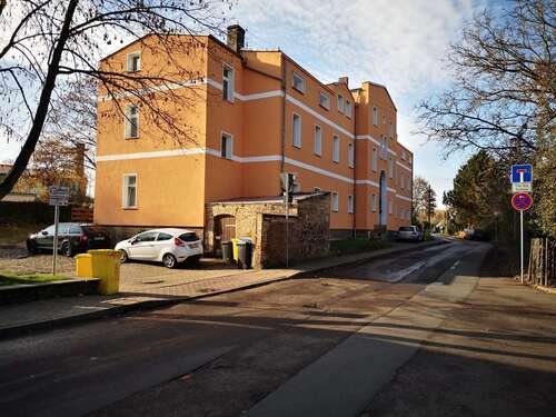 Foto - Wohnung zum Mieten in Petersberg OT Wallwitz 365,00 € 48.1 m²