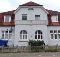 Haus zum Kaufen in Varel , Jadebusen 195.000,00 € 290 m²