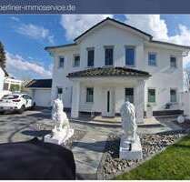 Haus zum Kaufen in Blankenfelde-Mahlow 1.200.000,00 € 205 m²