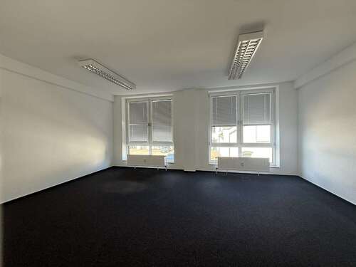 Foto - Büro in Bonn 1.937,00 € 242 m² - 1.937,00 EUR Kaltmiete, ca.  242,00 m²