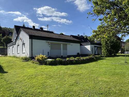 Foto - Haus zum Kaufen in Kreuztal 365.000,00 € 223.18 m²