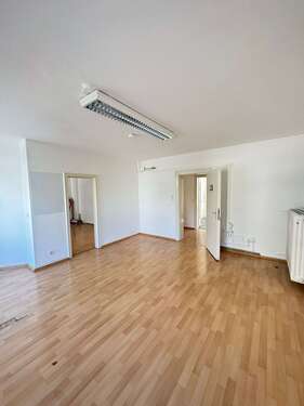 Foto - Büro in Wiesbaden 900,00 € 100 m²