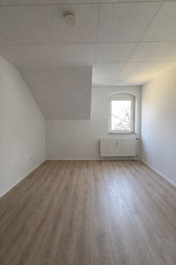 Foto - Wohnung zum Mieten in Duisburg 340,00 € 45.49 m²