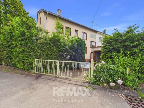 Foto - Haus zum Kaufen in Waiblingen-Hohenacker 589.000,00 € 195 m²