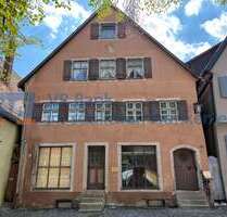 Haus zum Kaufen in Dinkelsbühl 150.000,00 € 250 m²