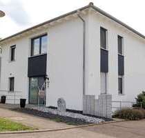 Haus zum Mieten in Neckarsulm 2.200,00 € 200 m²