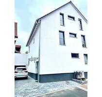 Haus zum Kaufen in Kahl 999.000,00 € 249 m²