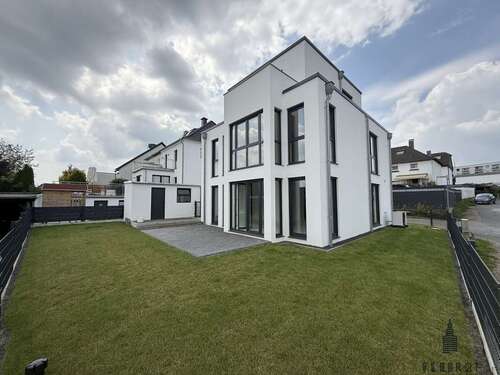 Foto - Haus zum Kaufen in Velbert 739.000,00 € 152 m²