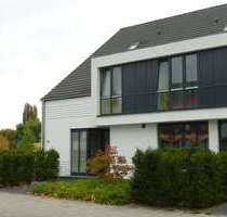 Haus zum Mieten in Düsseldorf 3.900,00 € 205 m²