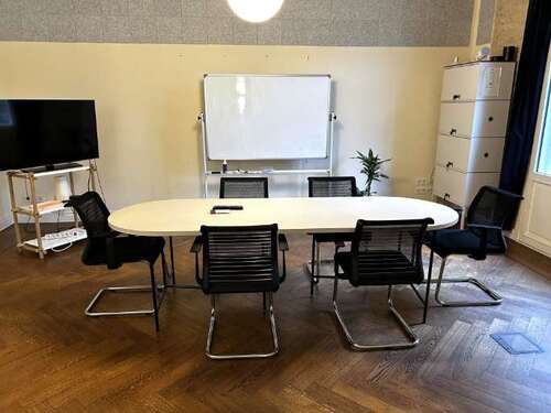 Foto - Büro in Berlin 275,00 € 4 m² - 275,00&nbsp;EUR Kaltmiete, ca.&nbsp; 4,00&nbsp;m&sup2;